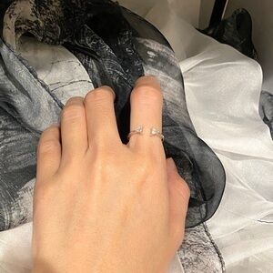 925 Sterling Silver Triangle Cut CZ Ring